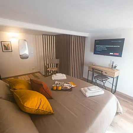 펜션 Miro - Elegant Centro Storico *