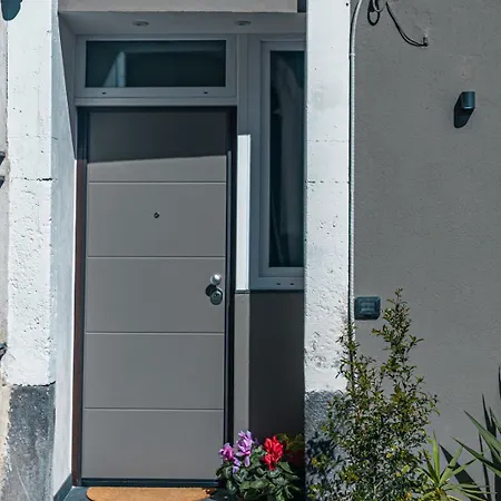 Miro - Elegant Centro Storico